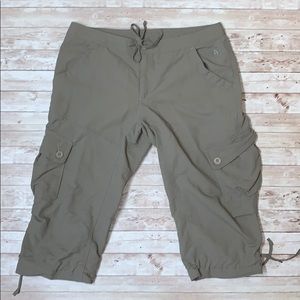 The North Face Capris Size 14